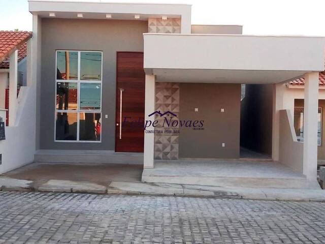 #6 - Casa em condomínio para Venda em Feira de Santana - BA