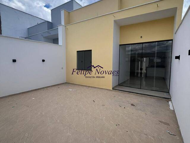 #10 - Casa para Venda em Feira de Santana - BA - 3