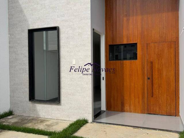 #13 - Casa para Venda em Feira de Santana - BA