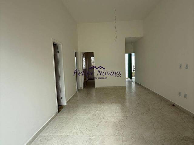 #15 - Casa para Venda em Feira de Santana - BA
