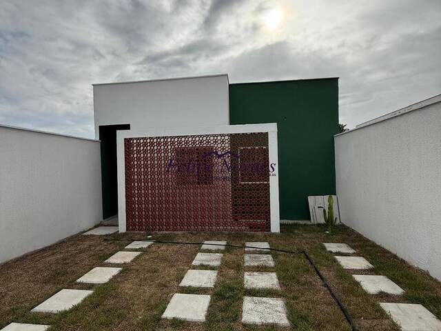#15 - Casa para Venda em Feira de Santana - BA