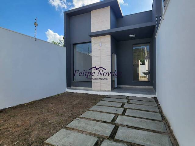 #29 - Casa para Venda em Feira de Santana - BA