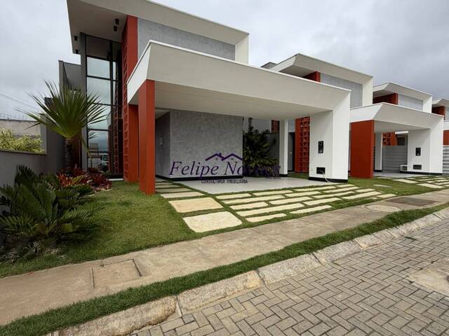 #41 - Casa em condomínio para Venda em Feira de Santana - BA