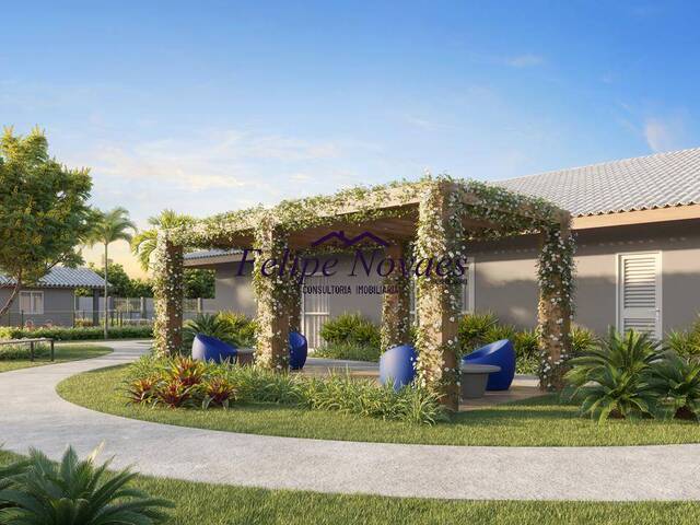 Casa para Venda em Feira de Santana - 2