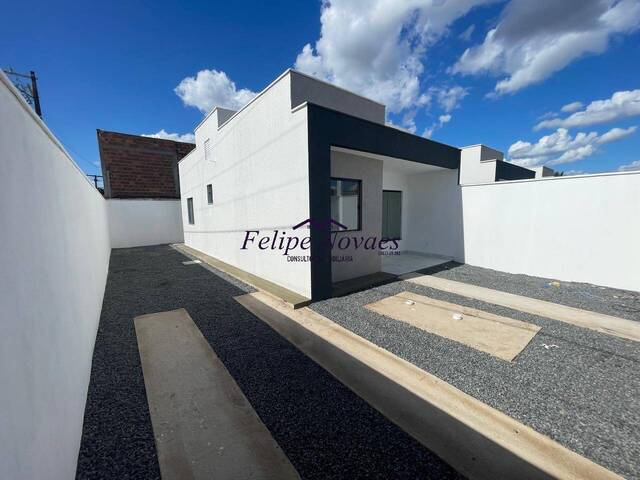 #61 - Casa para Venda em Feira de Santana - BA