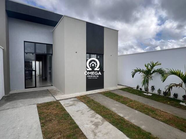 #110 - Casa para Venda em Feira de Santana - BA